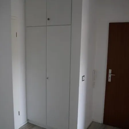 Lechsner Apartment *